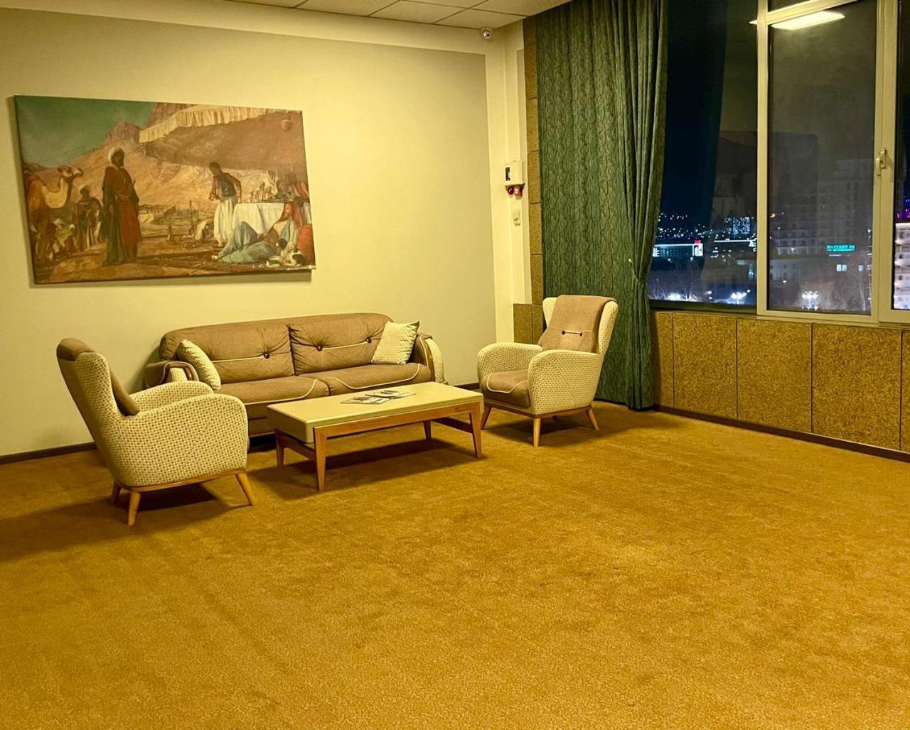 Hotel Shumon Dushanbe Bagian luar foto