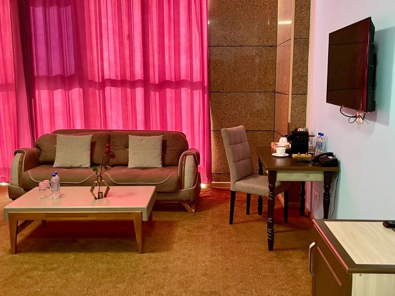 Hotel Shumon Dushanbe Bagian luar foto